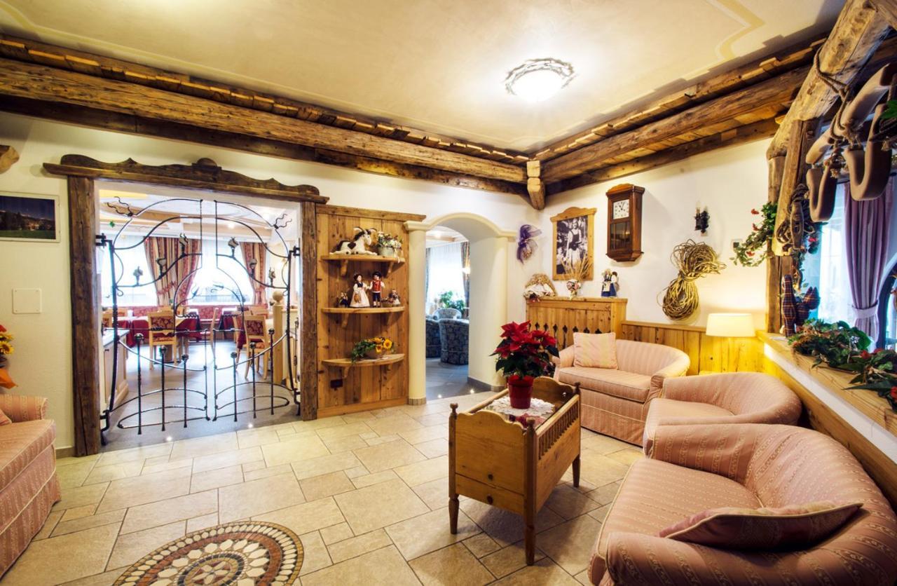 Hotel L'Ideale Moena Εξωτερικό φωτογραφία